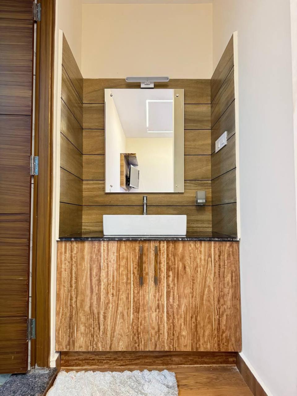 Hotel Krishnakripa Premium Residency Kochi Zewnętrze zdjęcie