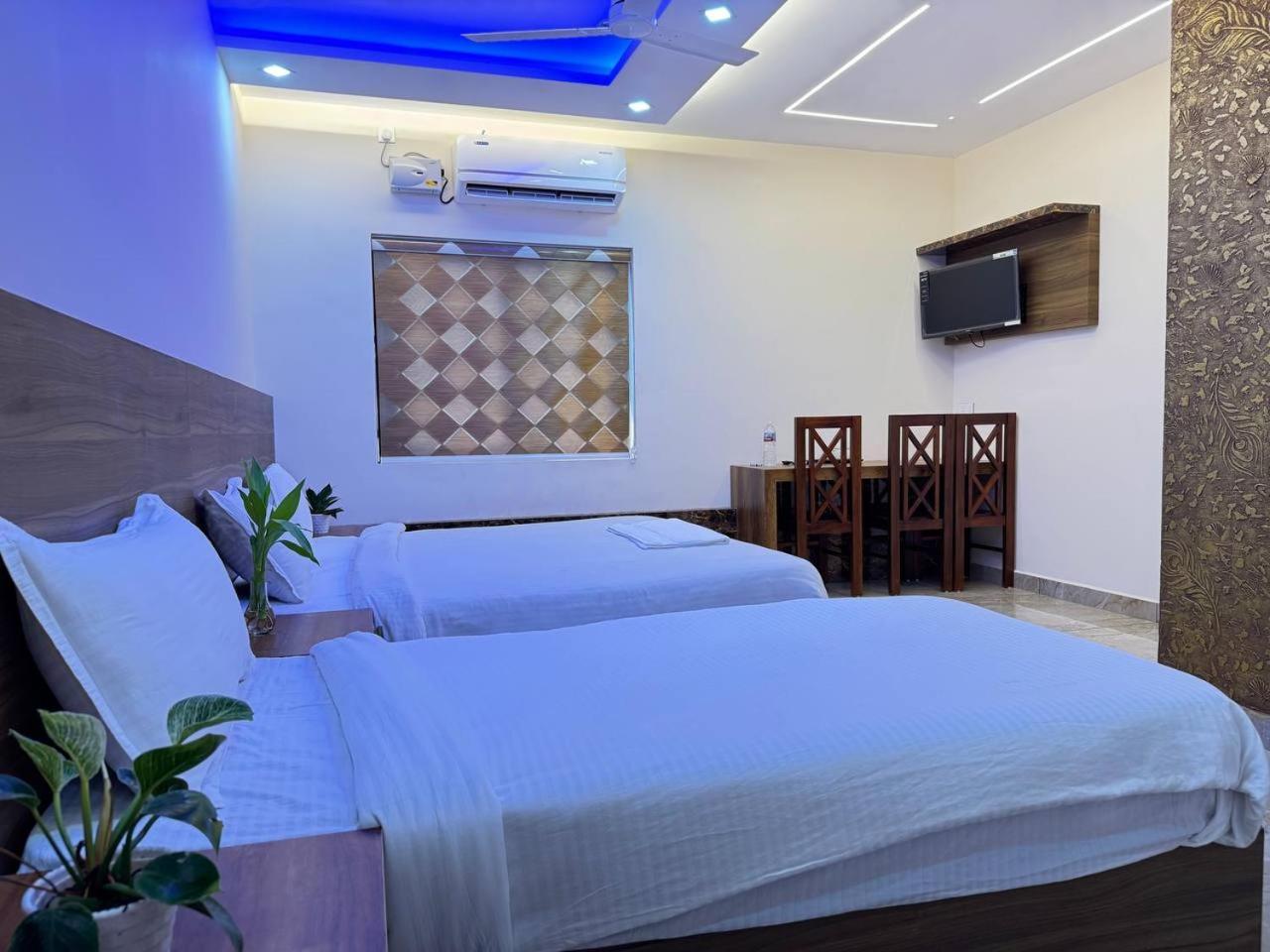 Hotel Krishnakripa Premium Residency Kochi Zewnętrze zdjęcie