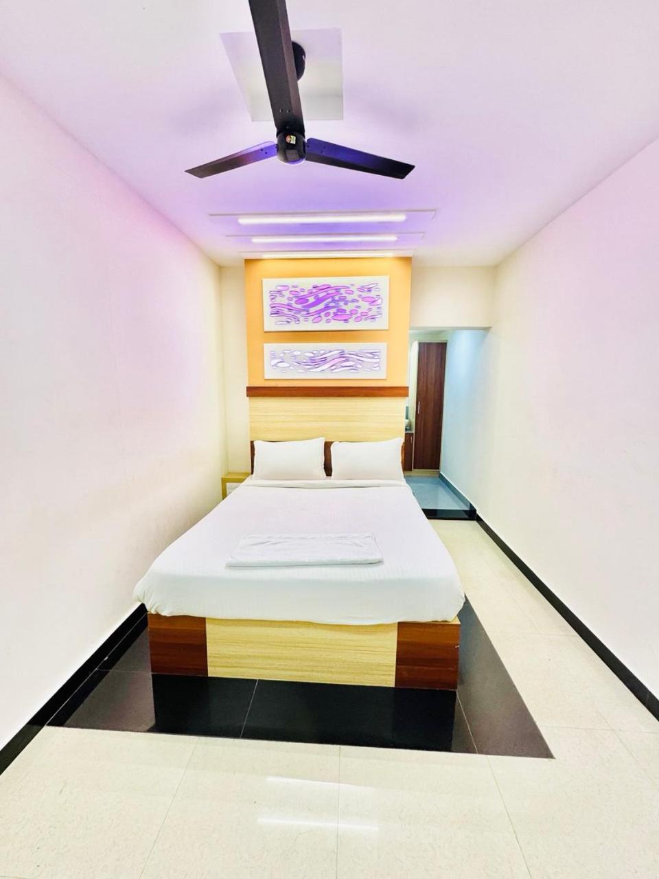 Hotel Krishnakripa Premium Residency Kochi Pokój zdjęcie